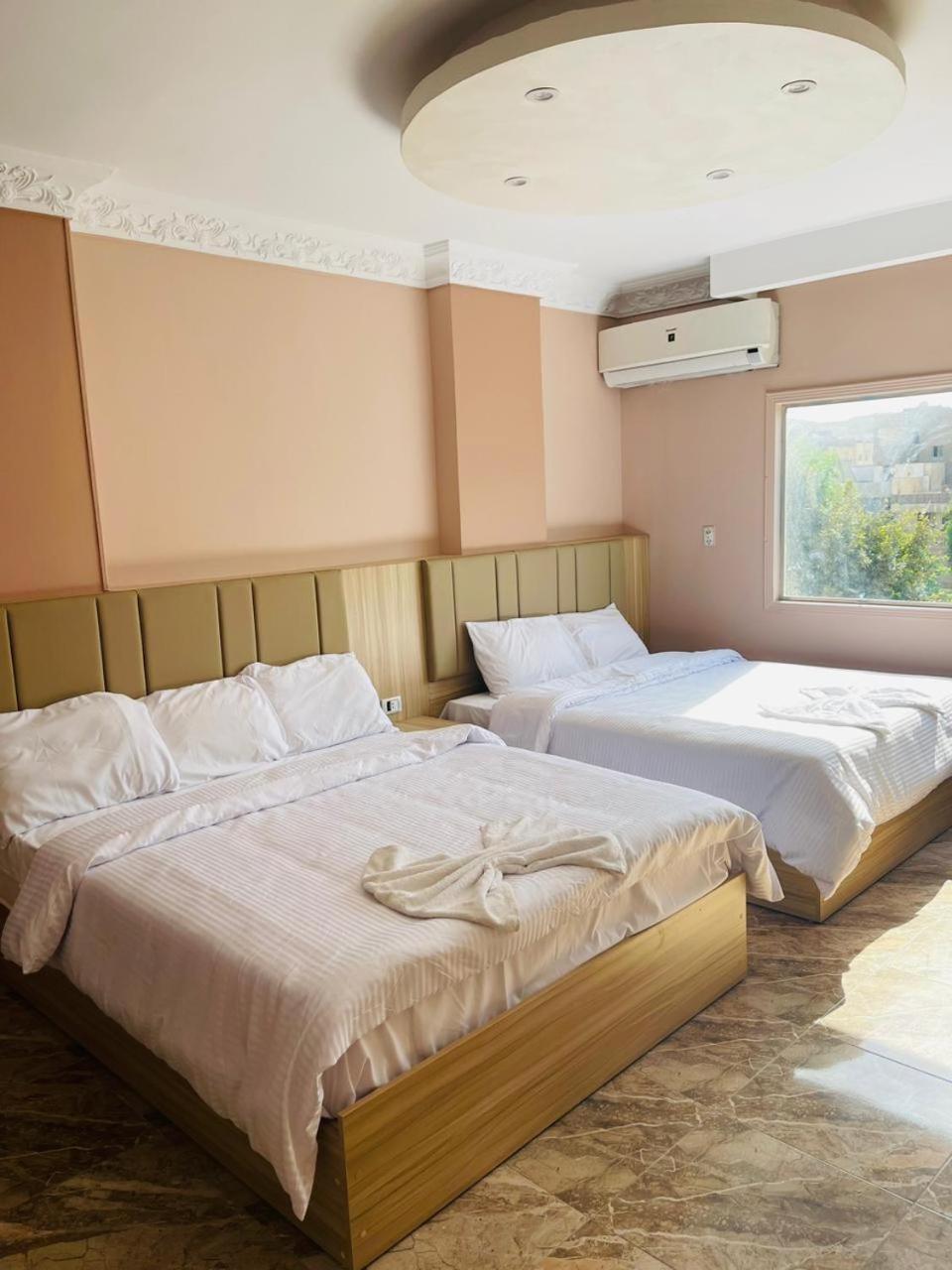 Hotel Pyramids Express 3*