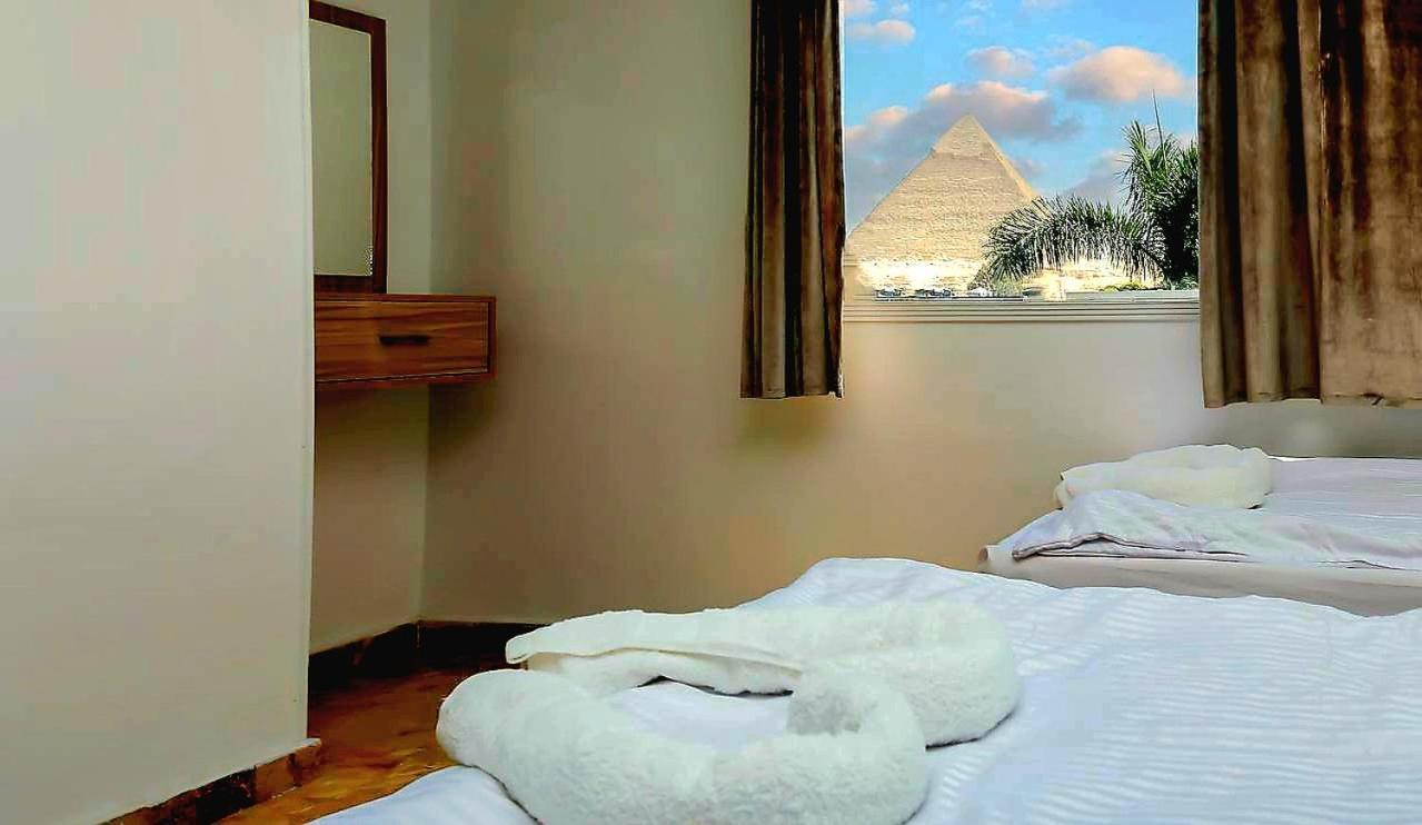 Pyramids Express Cairo