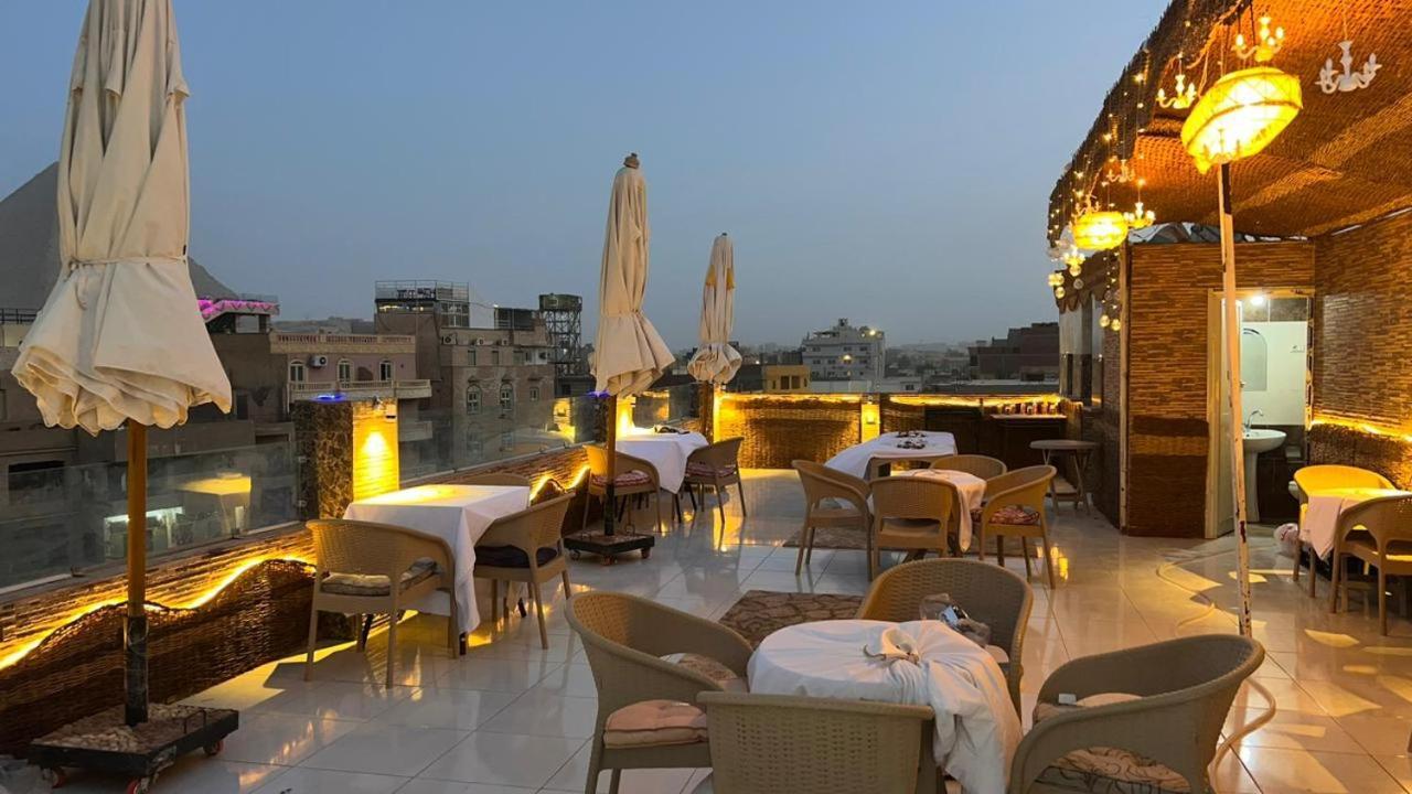 Hotel Pyramids Express Le Caire