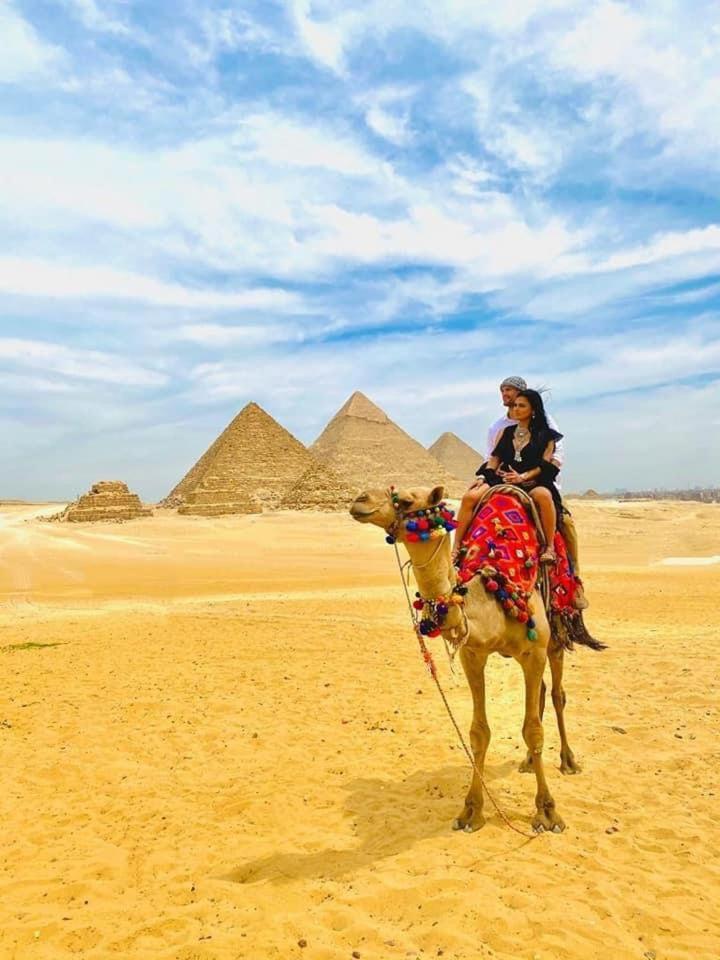 Hotel Pyramids Express