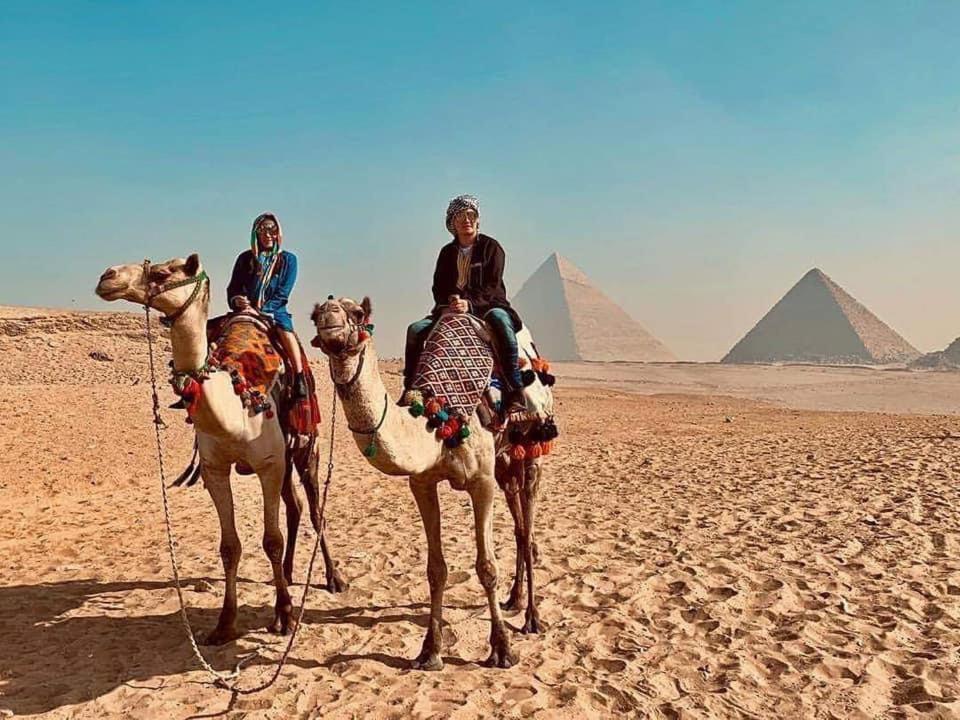 Pyramids Express