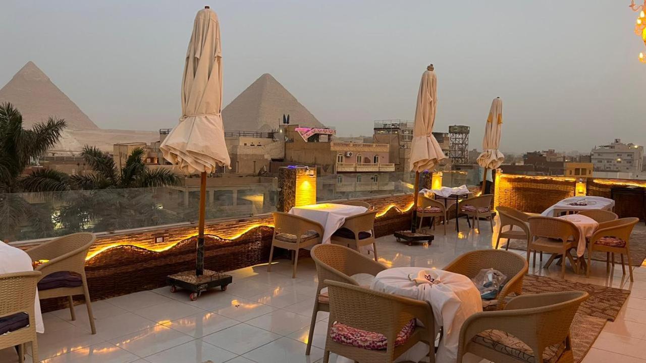Pyramids Express 3* Le Caire