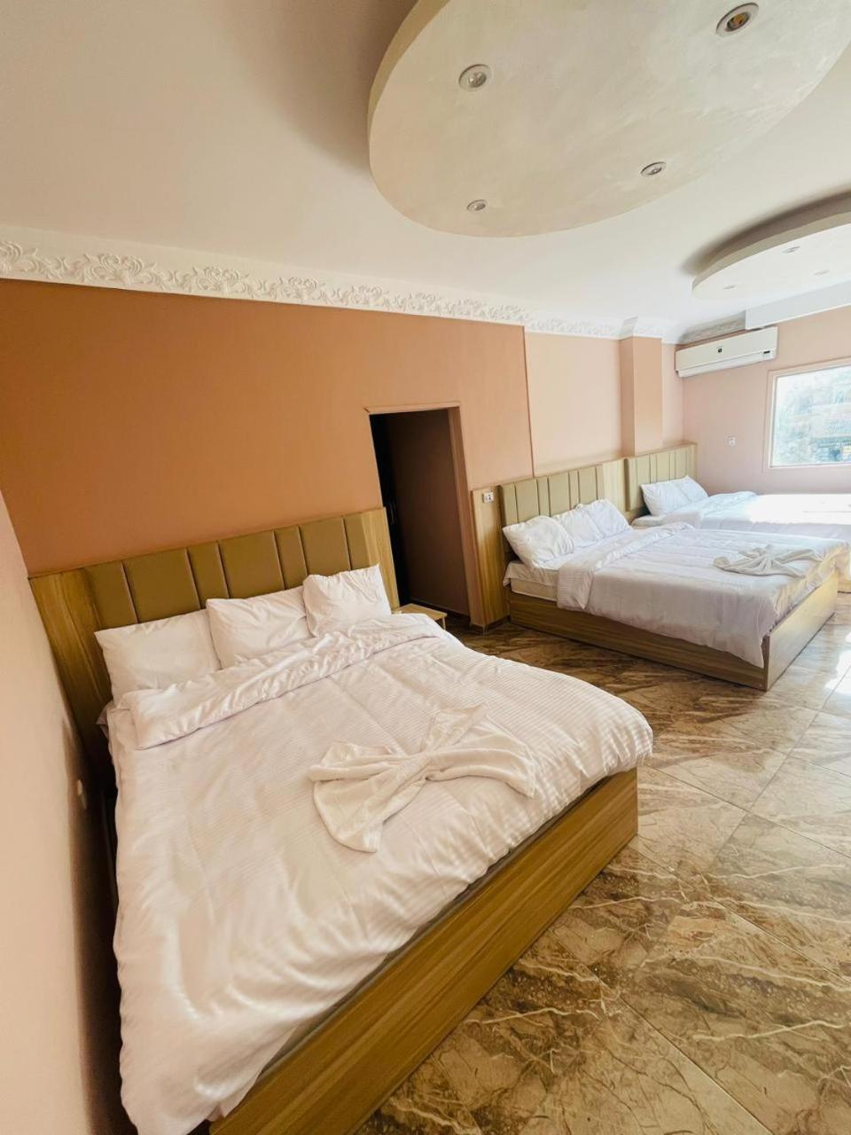 Hotel Pyramids Express 3*