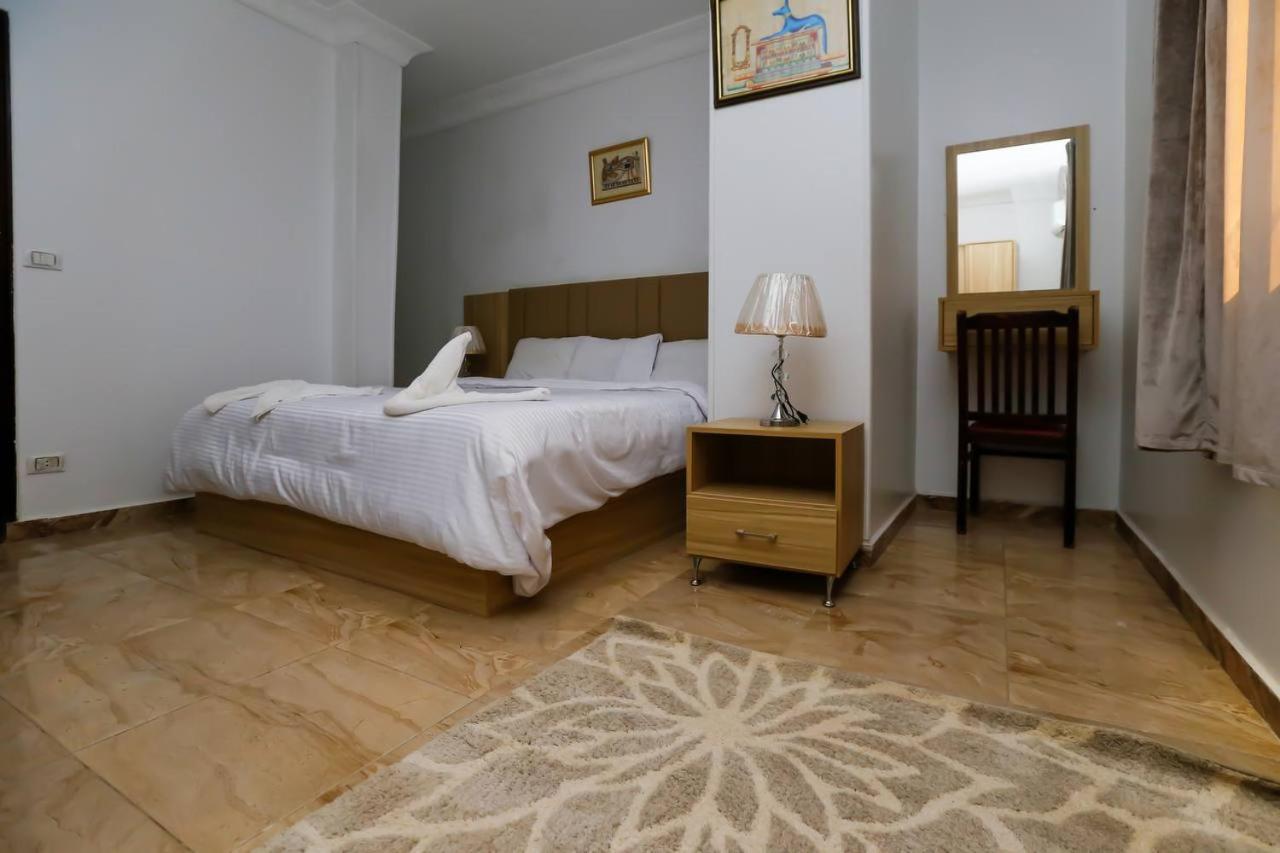 Hotel Pyramids Express 3*
