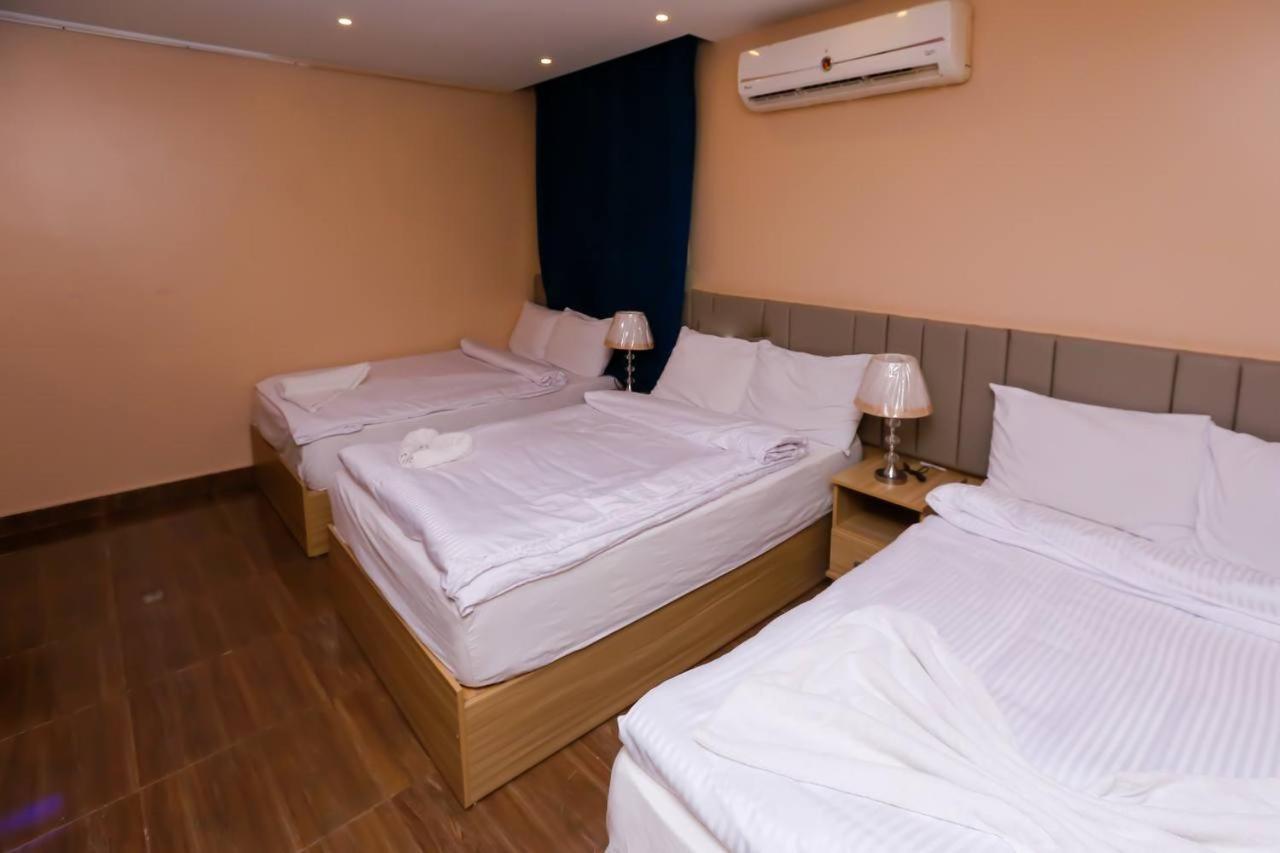 Pyramids Express Hotel