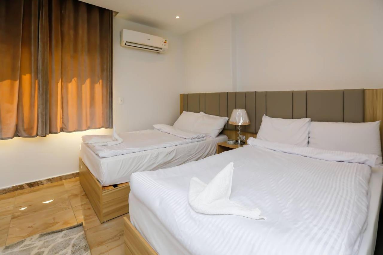 Pyramids Express Hotel